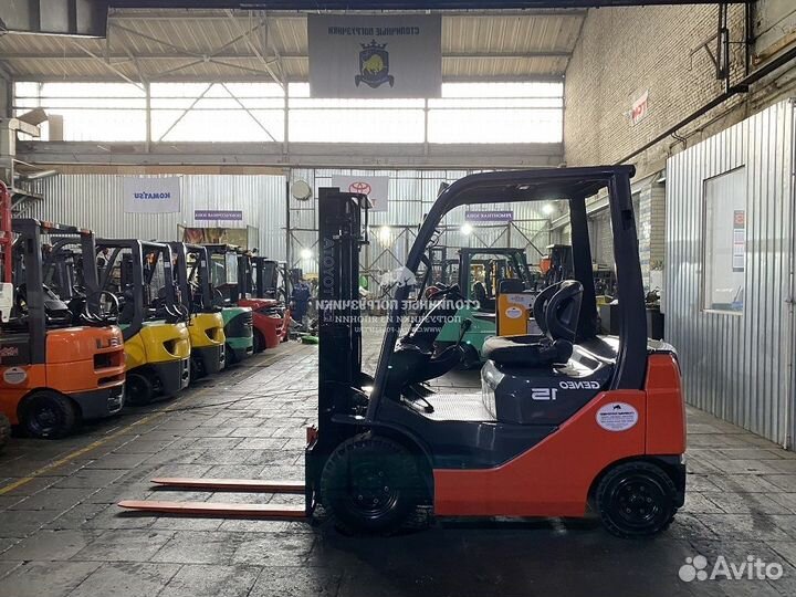 Вилочный погрузчик Toyota 62-8FD15, 2008