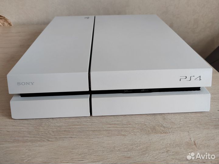 PlayStation 4 fat 500