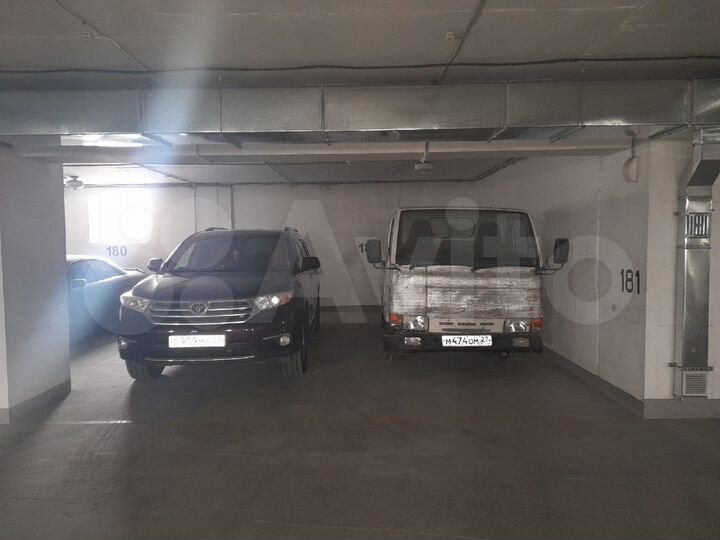 Машиноместо, 19 м²