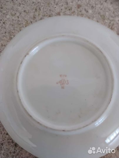 Блюдца от сервиза 