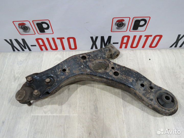 Рычаг передний правый Toyota Corolla 150