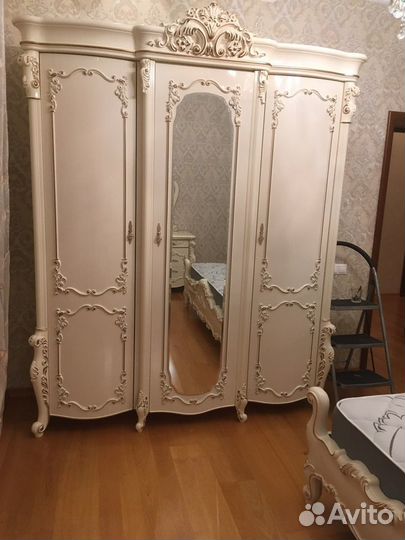 Сборщик мебели