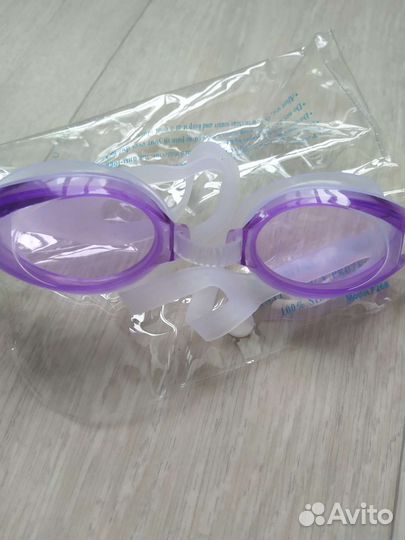 Очки для плавания
