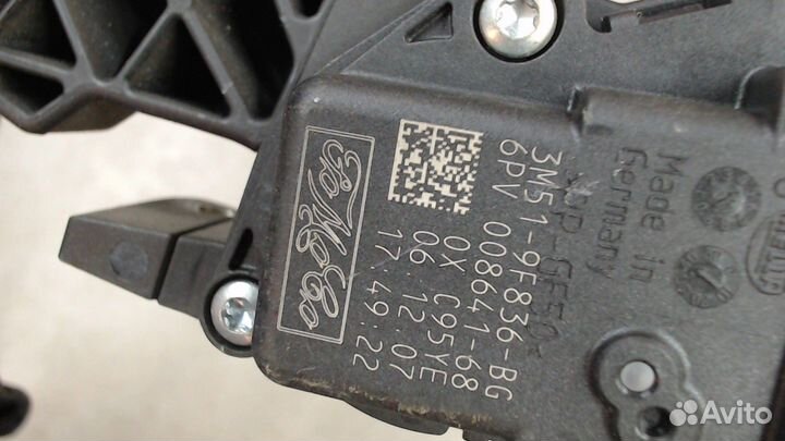 Педаль газа Ford Kuga, 2007