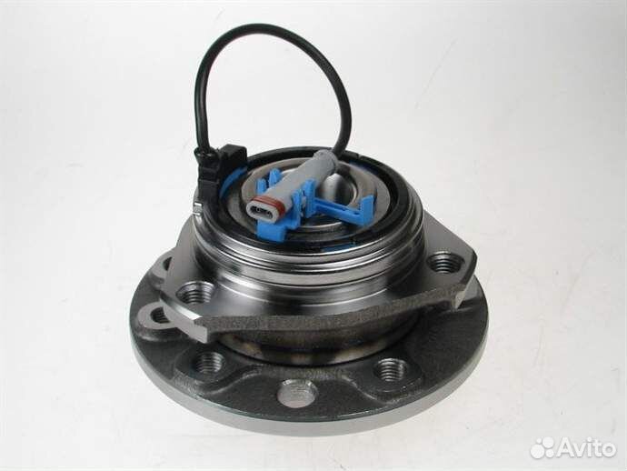 Ступица передняя 93178652 Opel Astra H