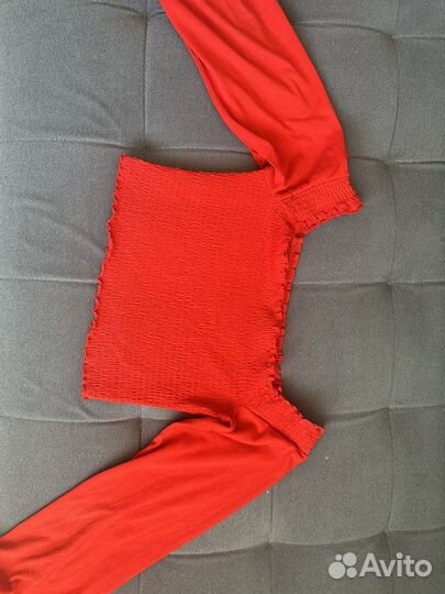 Красный топ