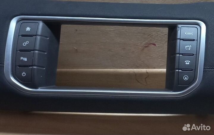 Блок кнопок управления монитором на центральной ко