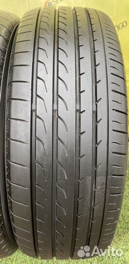 Yokohama BluEarth RV-02 205/60 R16
