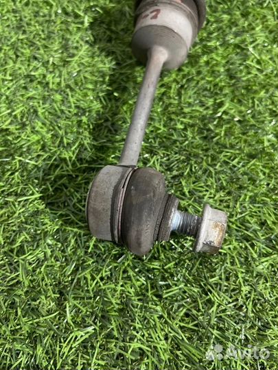 Стойка стабилизатора задняя левая Bmw 5 E60 2.5