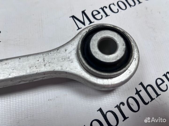 Задний нижний продольный рычаг Mercedes w140