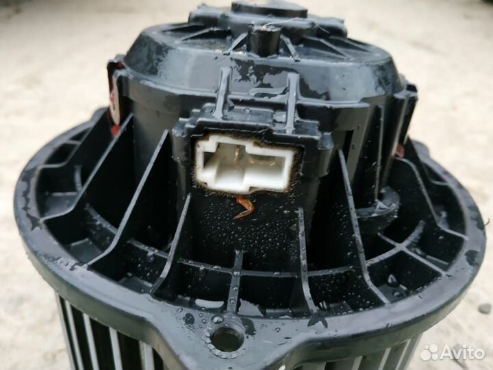 Мотор отопителя LADA Granta / Kalina 2