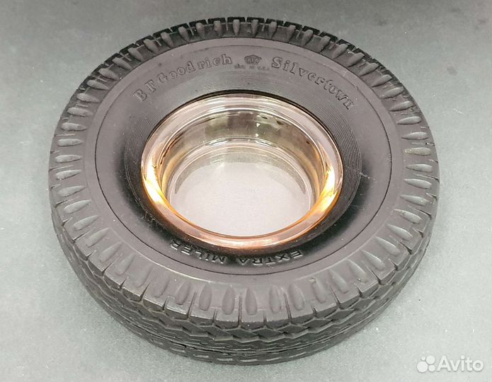 Пепельницы винтажные в форме покрышек