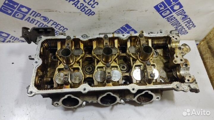 Головка блока цилиндров (ГБЦ) Infiniti G35 седан