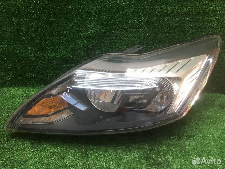 Фара левая Ford Focus 2 (2005-2011)