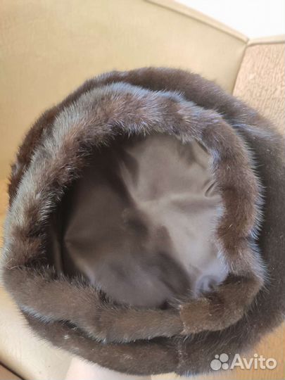 Берет женский норковый 58 размер