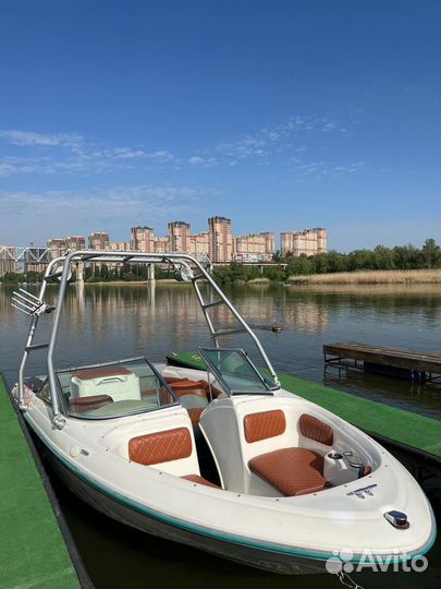 Прогулки на катере, Аренда катера