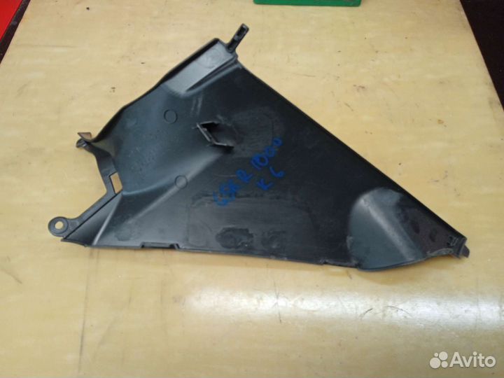 Suzuki GSX-R 1000 K5 - K6. Пластик внутренний