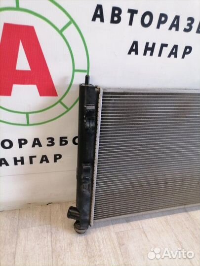 Радиатор охлаждения двигателя Mitsubishi Lancer 10