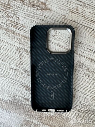 Чехол Pitaka на iPhone 15 Pro