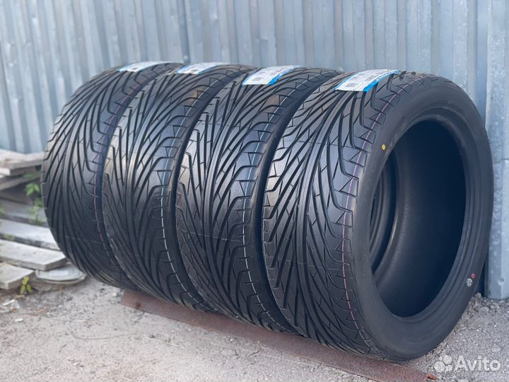 Triangle TR968 245/40 R18 97V