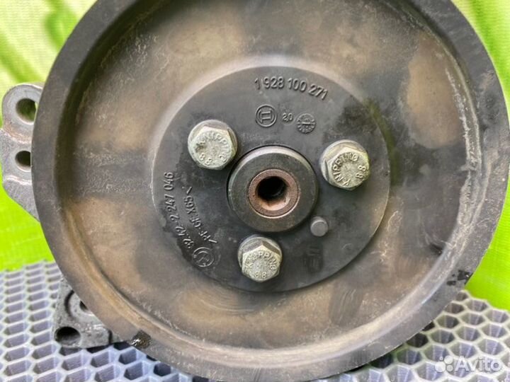 Насос гур Bmw 5-Series E39 touring M57D25 2002