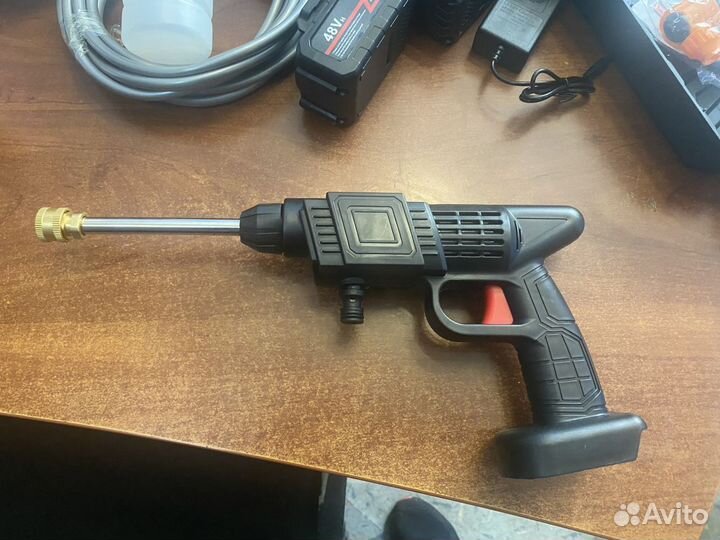 Аккумуляторная Мойка высокого давления