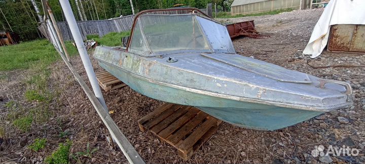 Лодка Обь-М