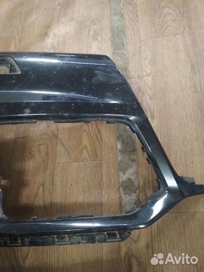 Бампер передний правый Audi Q5