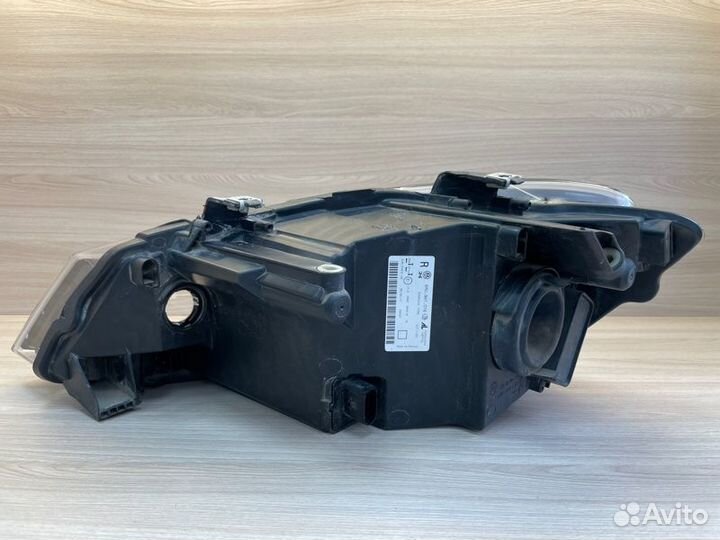 Фара передняя правая Volkswagen Polo