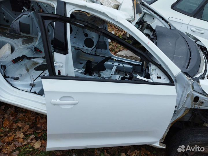 Дверь правая Skoda Rapid 2 Volkswagen Polo 6 2020+