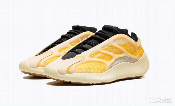 Кроссовки Yeezy 700 V3 Mono Safflower