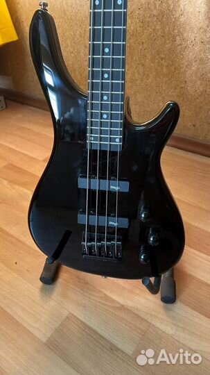 Бас гитара Stagg