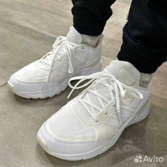 Кроссовки adidas valasion оригинал