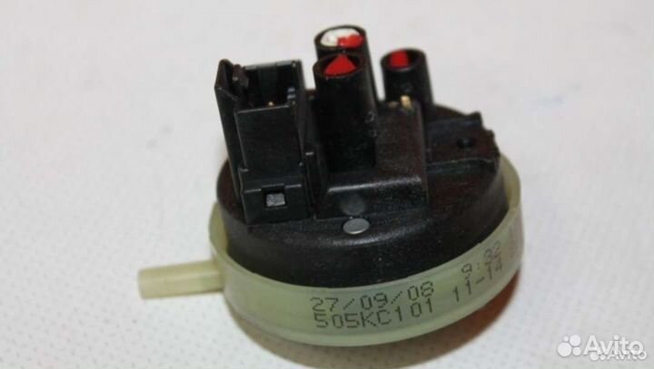 Прессостат Ariston Indesit C00264321