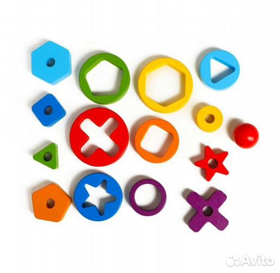 Деревянная развивающая пирамидка - сортер