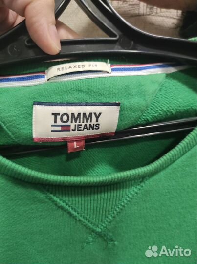 Tommy hilfiger свитшот мужской L