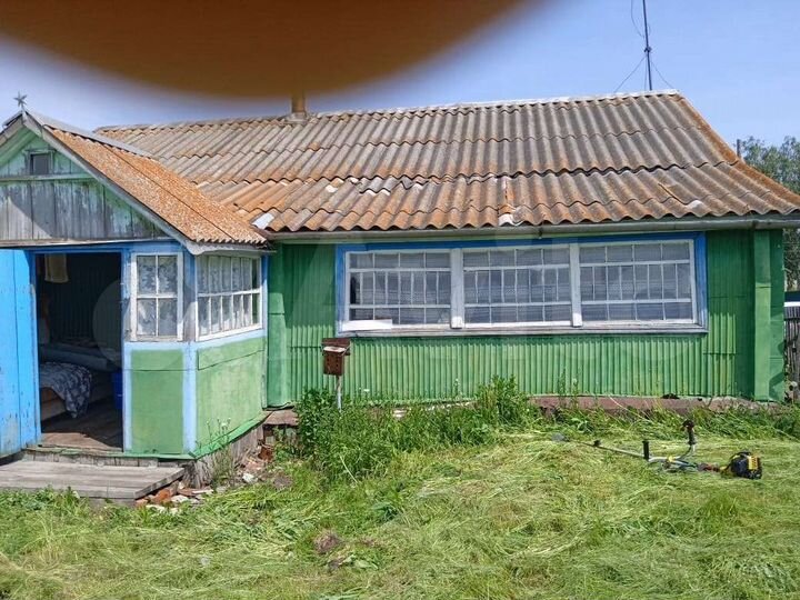 Дом 50 м² на участке 32 сот.