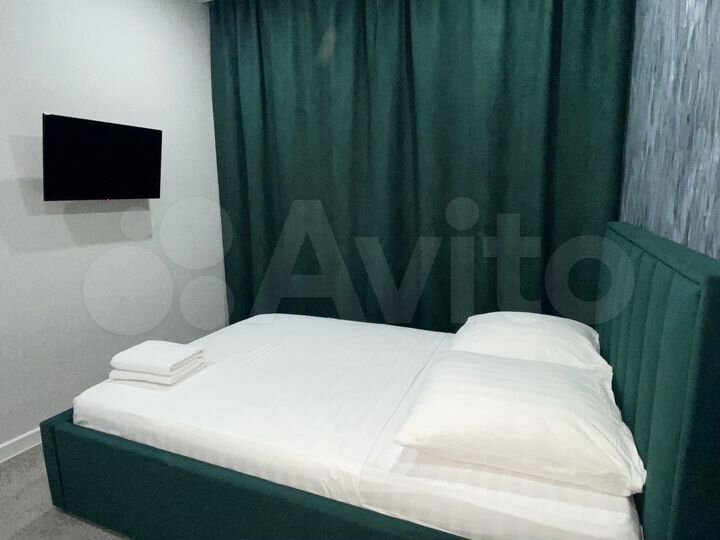 2-к. квартира, 45 м², 1/17 эт.