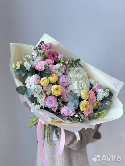 Букеты с пионами