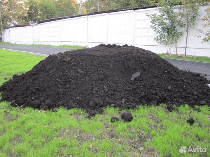 Доставка плодородного грунта