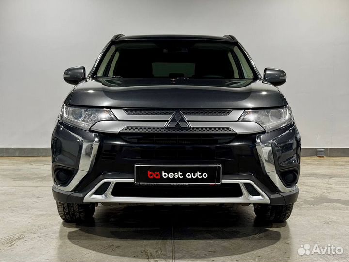 Mitsubishi Outlander 2.0 CVT, 2018, 135 354 км