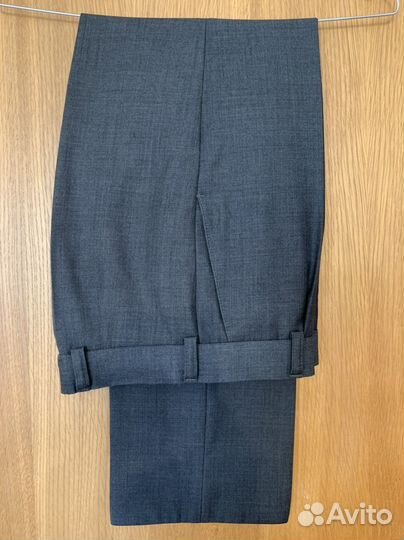 Продаю школьный костюм д/мальч рост 146