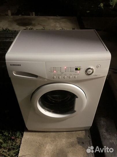 Стиральная машинка samsung WF-F1061