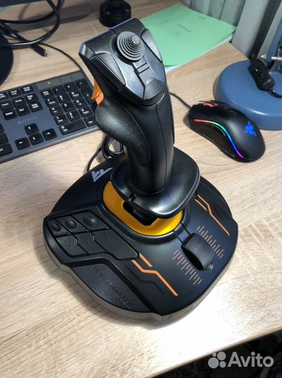 Джойстик Thrustmaster T.16000M FCS, черный