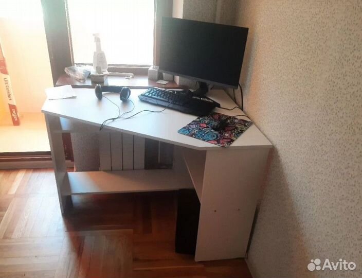 Компьютерный стол угловой белый №7