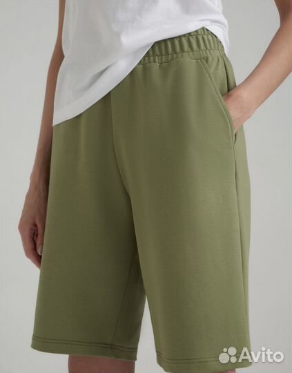 Трикотажные шорты женские