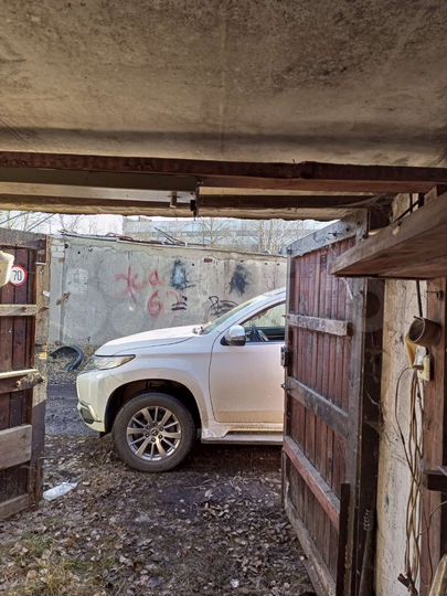 Гараж, 18 м²