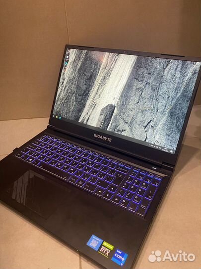 Игровой ноутбук gigabyte i5-12500h/rtx3050