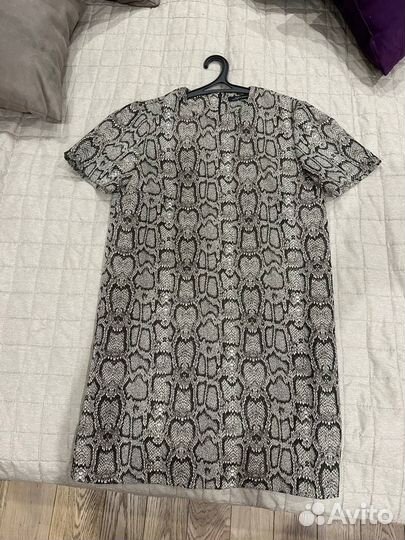 Платье женское Zara 42
