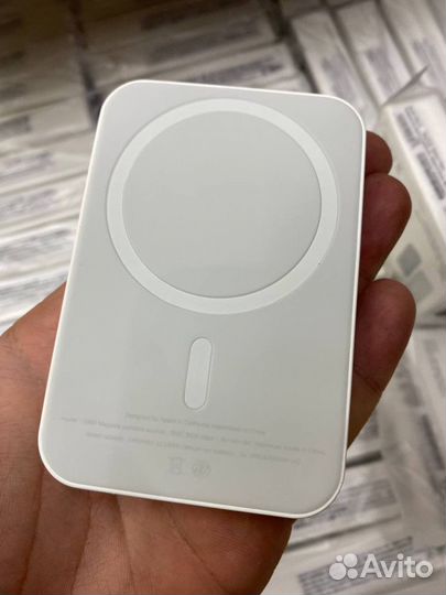 iPhone battery pack